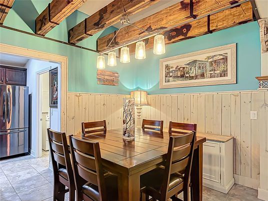 Dining room, Interior