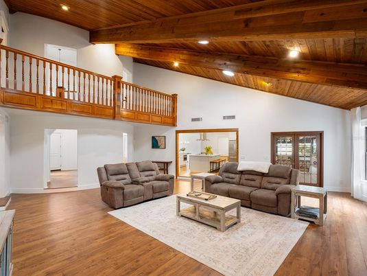 Interior, Living room, Recessed Lighting, Wooden Beams, Wooden Ceilings, Wood Texture Flooring