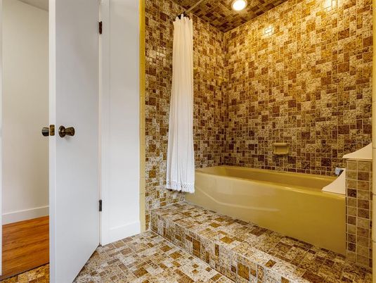 Bathroom, Interior, Recessed Lighting, Wood Texture Flooring