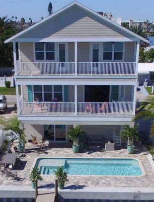 Exterior, Facade, Pool, Queen Anne Victorian