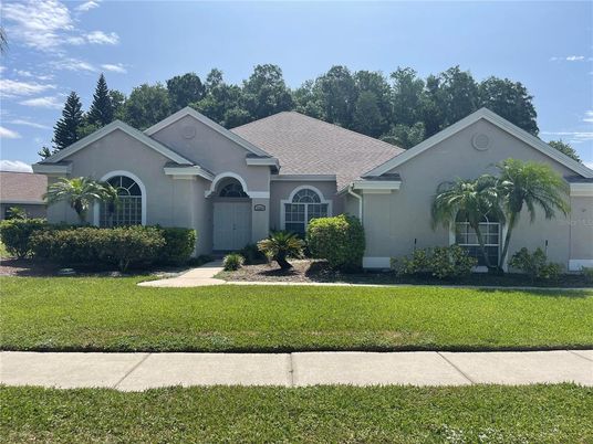 Backyard, Exterior, Facade, Ranch