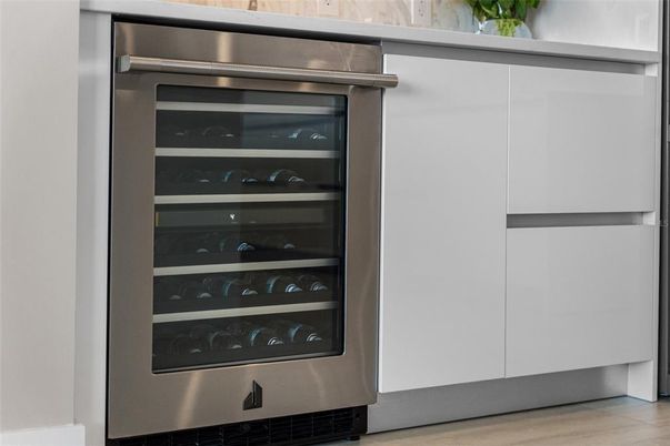 Interior, Stainless Steel Appliances, Wood Texture Flooring