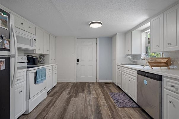 Interior, Kitchen, Wood Texture Flooring