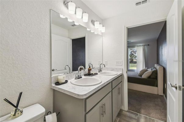 Bathroom, Dual Sink Vanities, Interior