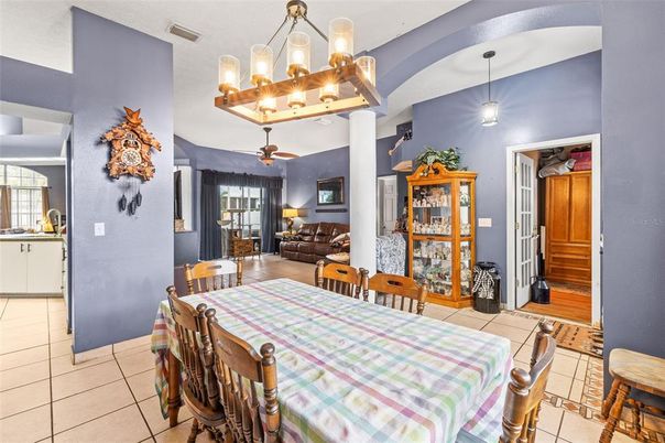 Chandelier, Dining room, Interior, Living room, Pendant Lights