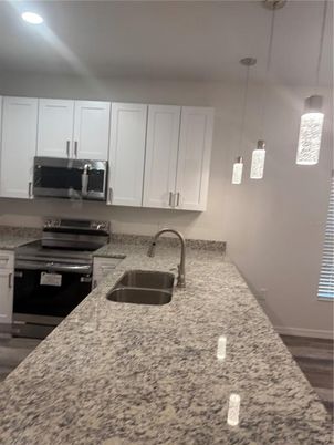 Interior, Kitchen, Pendant Lights, Recessed Lighting, Wood Texture Flooring