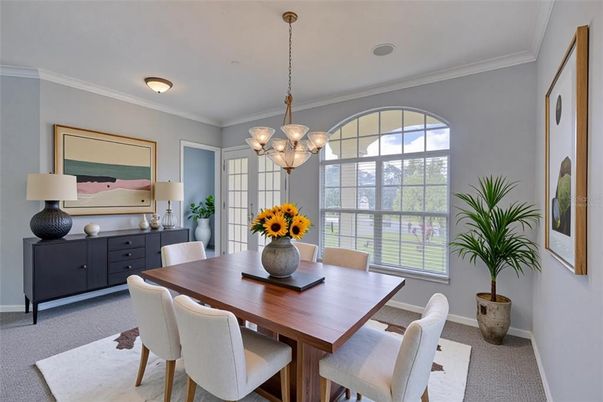 Chandelier, Dining room, Interior