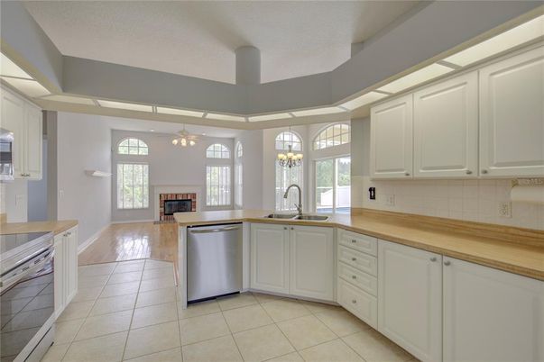 Chandelier, Fireplace, Interior, Kitchen