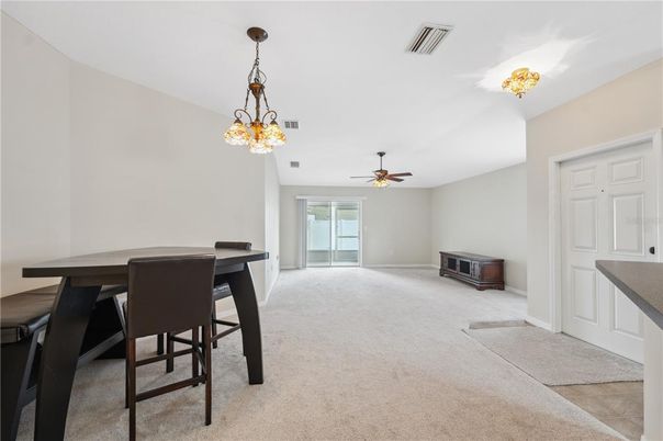 Chandelier, Dining room, Interior, Pendant Lights