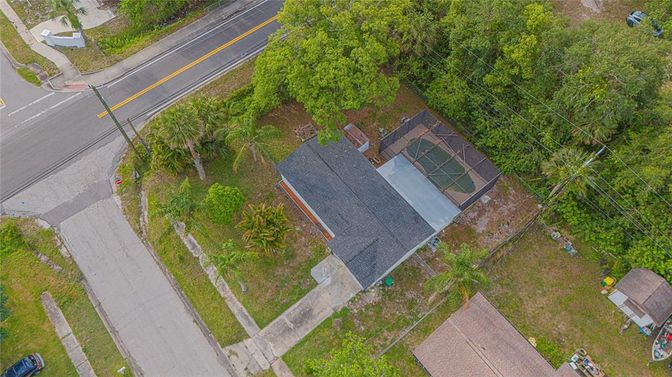 Exterior, Drone