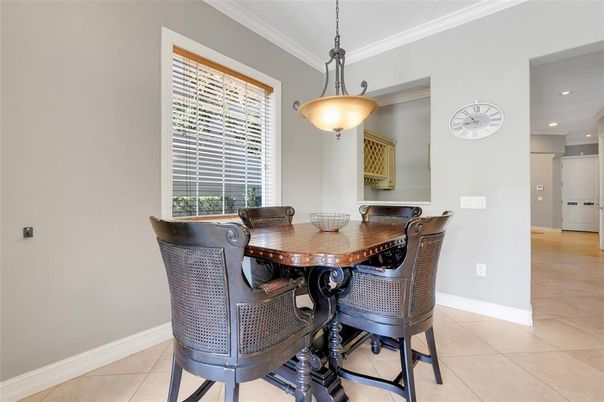 Dining room, Interior, Pendant Lights, Recessed Lighting