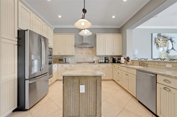 Interior, Kitchen, Pendant Lights, Recessed Lighting, Stainless Steel Appliances