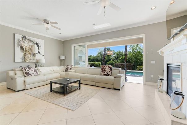 Fireplace, Interior, Living room, Pendant Lights, Recessed Lighting