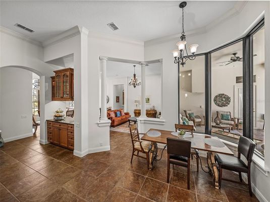 Chandelier, Dining room, Interior, Living room