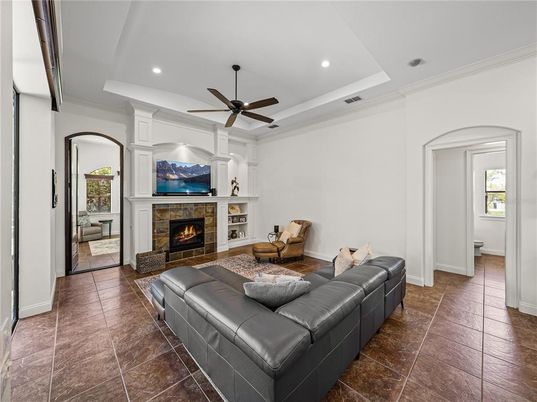Fireplace, Interior, Living room, Recessed Lighting