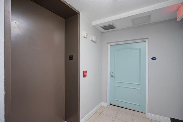 Elevator, Interior