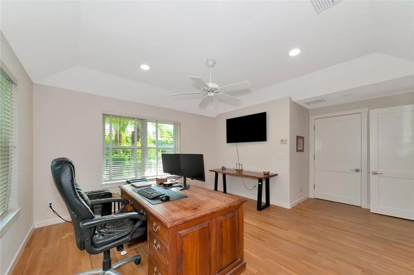 Home Office, Interior, Recessed Lighting, Wood Texture Flooring