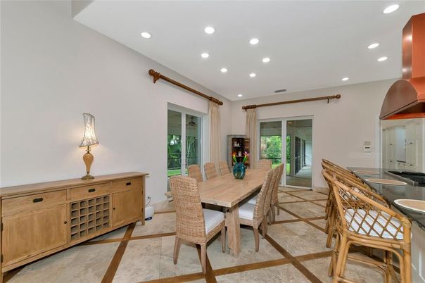 Dining room, Interior, Recessed Lighting