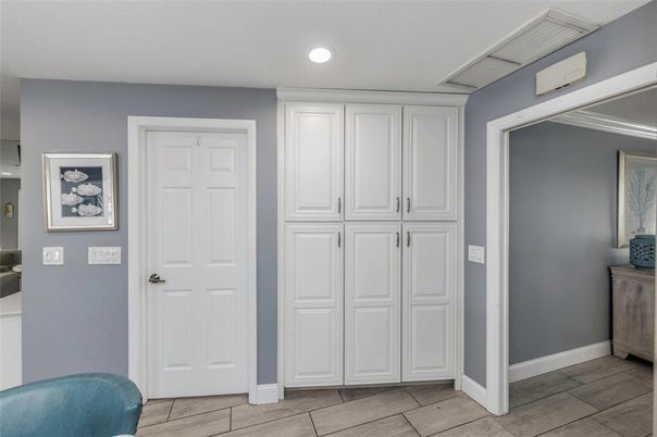 Interior, Recessed Lighting