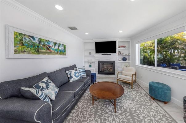 Fireplace, Interior, Living room, Recessed Lighting