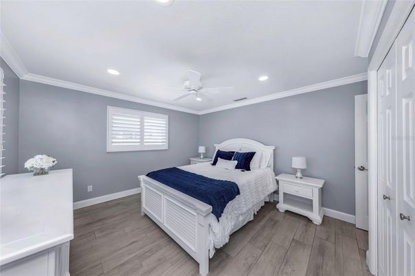 Bedroom, Interior, Recessed Lighting, Wood Texture Flooring