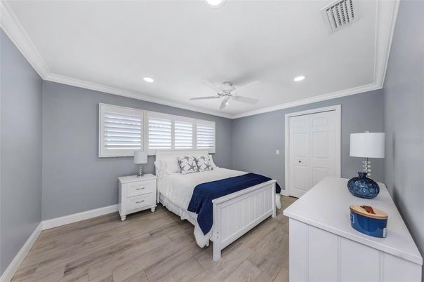 Bedroom, Interior, Recessed Lighting, Wood Texture Flooring