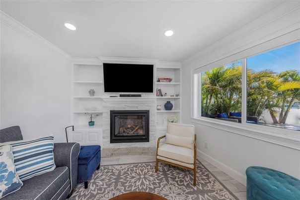 Fireplace, Interior, Recessed Lighting