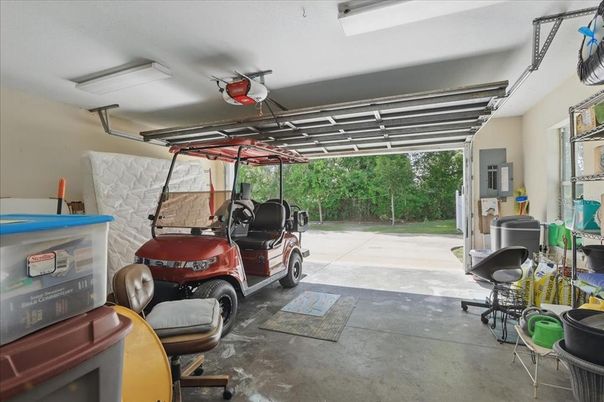 Garage, Interior