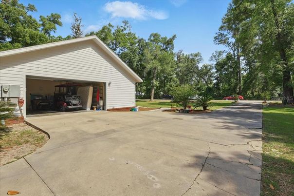 Backyard, Detached Garage, Exterior