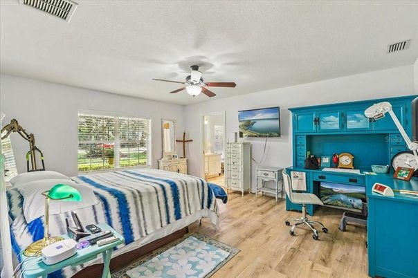 Bedroom, Home Office, Interior, Wood Texture Flooring
