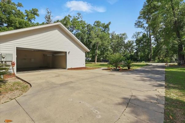 Backyard, Detached Garage, Exterior