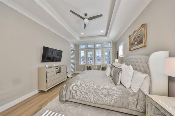 Bedroom, Interior, Recessed Lighting, Wood Texture Flooring