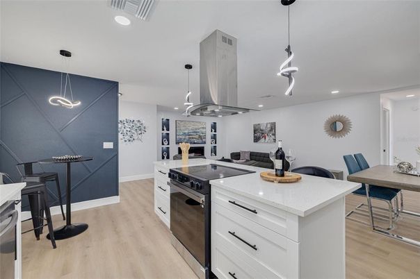 Dining room, Interior, Kitchen, Pendant Lights, Recessed Lighting, Wood Texture Flooring