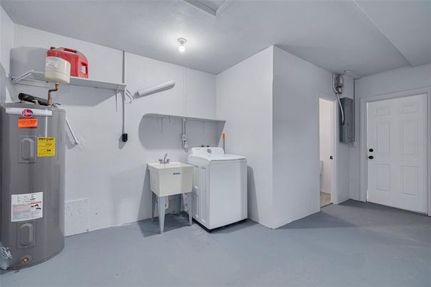 Interior, Washer