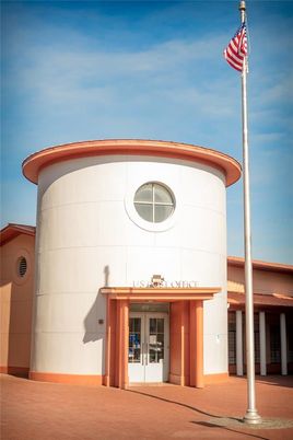 Exterior, Facade, None
