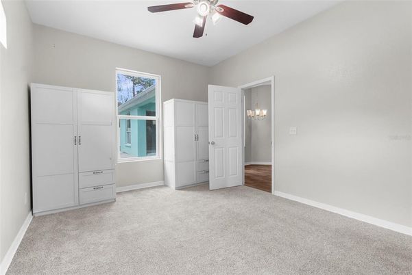 Chandelier, Empty room, Interior
