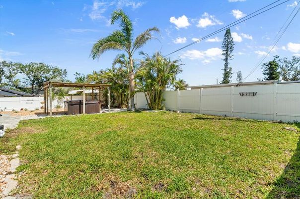 Backyard, Exterior, Hot Tub
