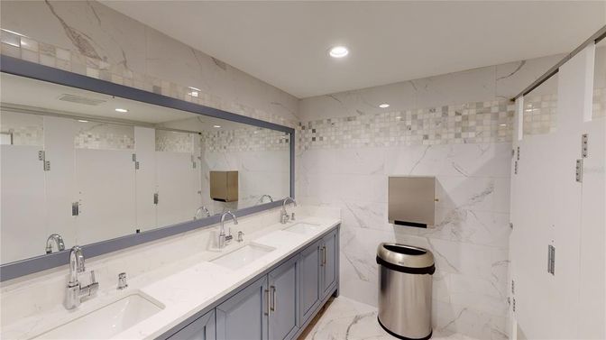 Bathroom, Dual Sink Vanities, Interior, Marble, Marble Walls, Recessed Lighting