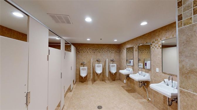 Bathroom, Dual Sink Vanities, Interior, Recessed Lighting
