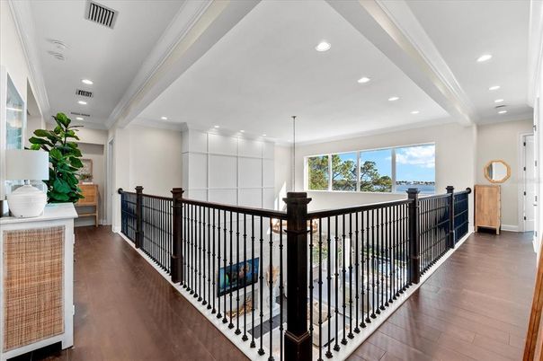 Interior, Recessed Lighting, Water, Wood Texture Flooring