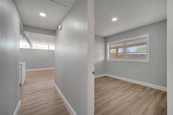 Empty room, Interior, Recessed Lighting, Wood Texture Flooring