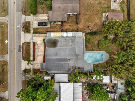 Exterior, Drone