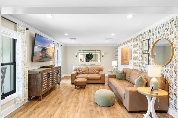 Interior, Living room, Recessed Lighting, Wood Texture Flooring