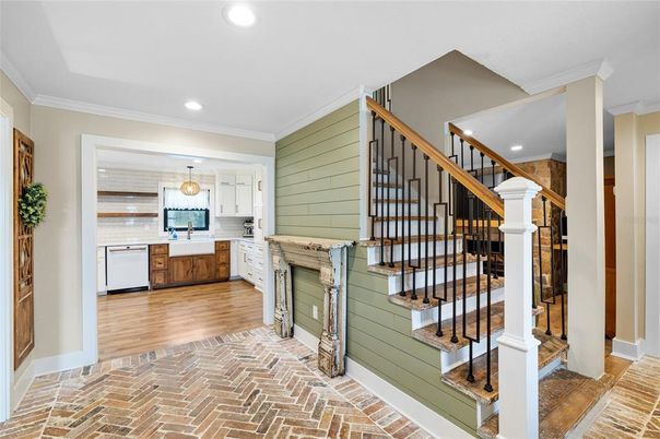 Interior, Kitchen, Pendant Lights, Recessed Lighting, Wood Texture Flooring