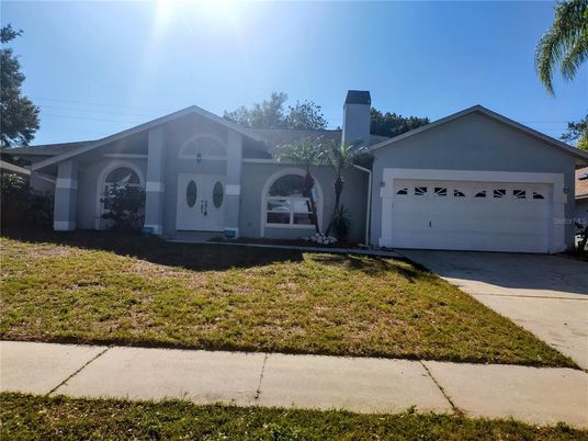 Attached, Exterior, Facade, Ranch