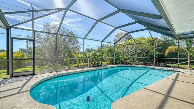 Glass Ceilings, Interior, Pool, Sun Room