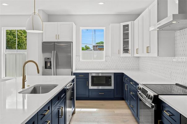 Interior, Kitchen, Pendant Lights, Recessed Lighting, Stainless Steel Appliances, Wood Texture Flooring