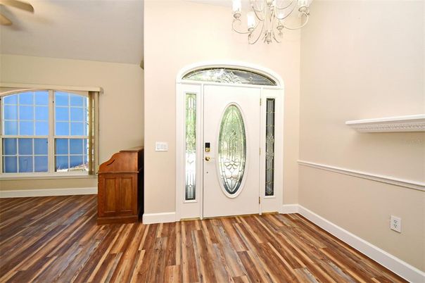 Chandelier, Interior, Wood Texture Flooring
