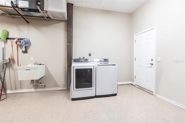 Interior, Washer