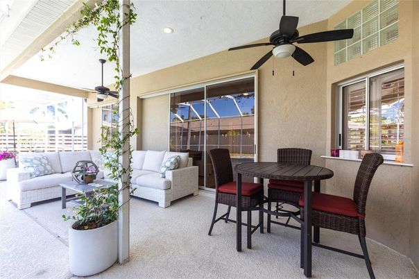 Dining room, Interior, Living room, Recessed Lighting, Sun Room